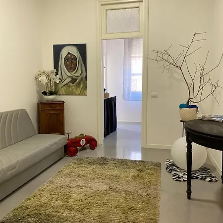 Palazzo Pilo B&B 사사리