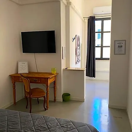 Palazzo Pilo فندق مبيت وإفطار